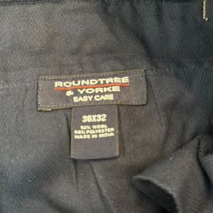 Round tree and Yorke dress pant. Brown mix.